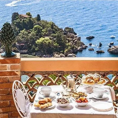 Bed and Breakfast La Bergerie Ταορμίνα